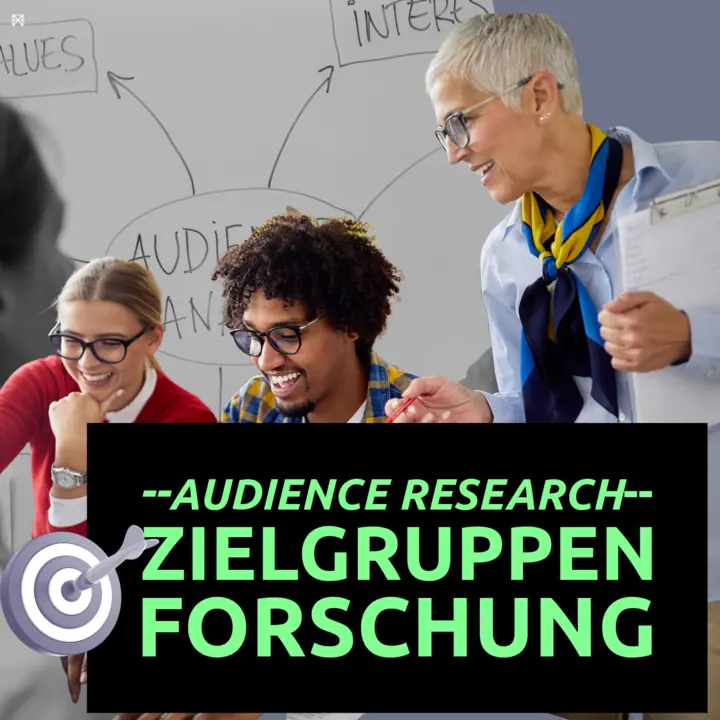Zielgruppen-Forscherin mit Clipboard interessiert sich für ein sitzende Gruppe von Menschen